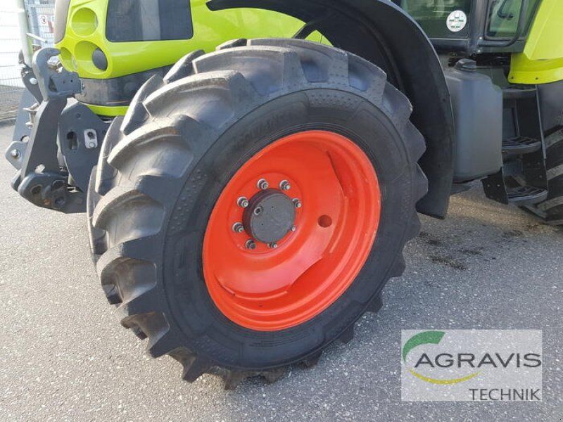 Claas ARION 620 C