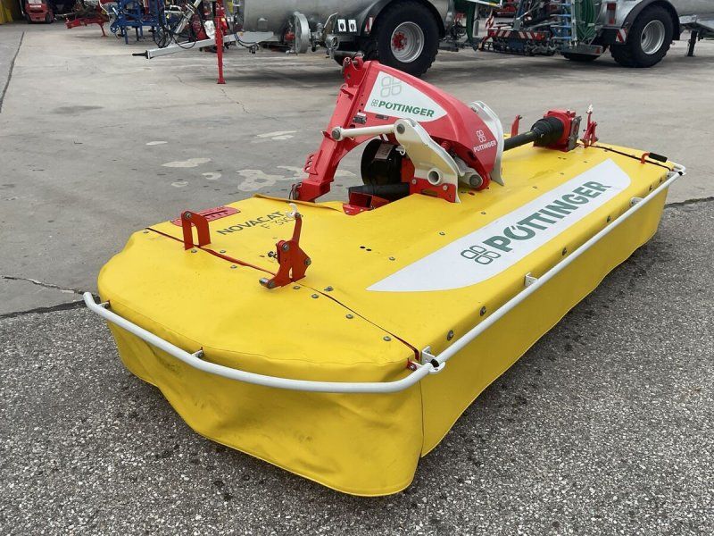 Pöttinger Novacat F 3100