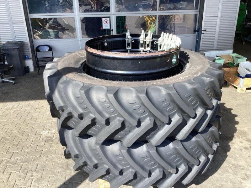 BKT 520/85R46