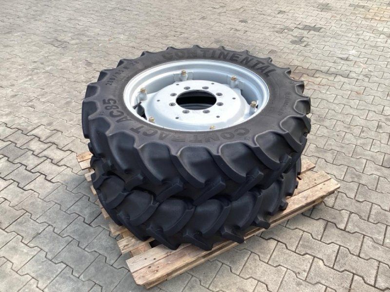 Continental 280/85R28