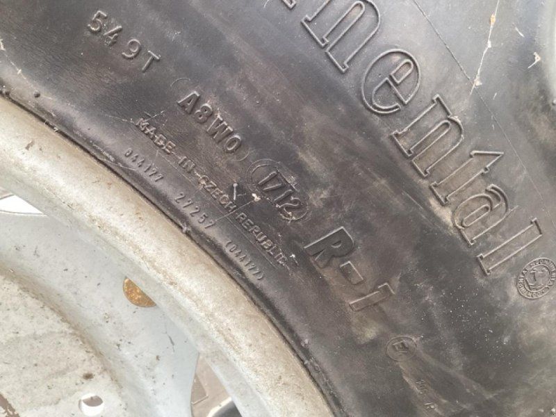 Continental 280/85R28