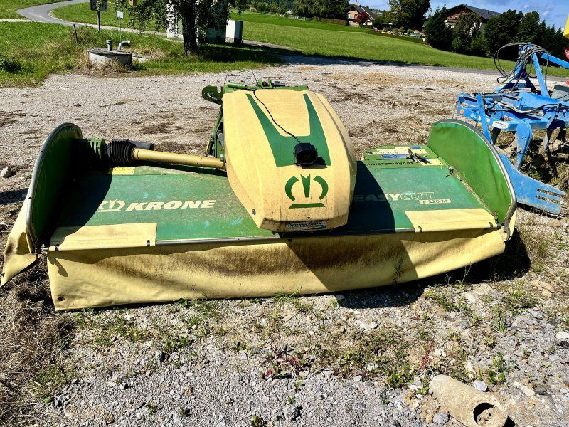 Krone Easy Cut  F 320 M