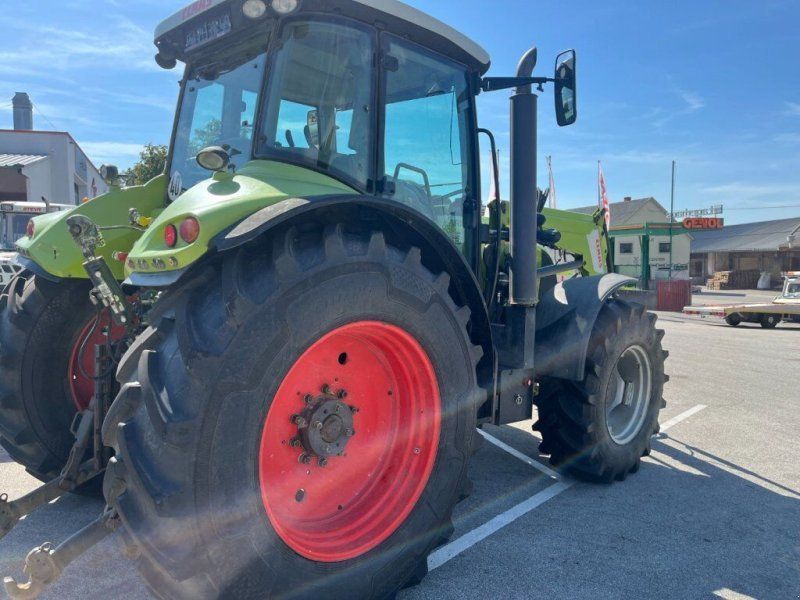 Claas Arion 630 + Lader