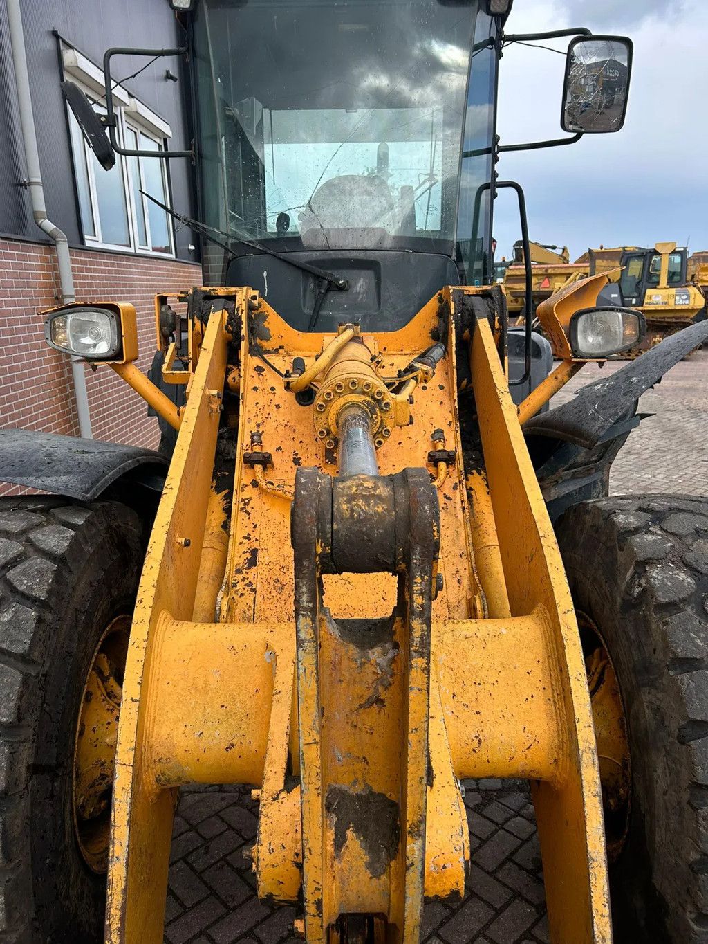 Hyundai HL 740-9A