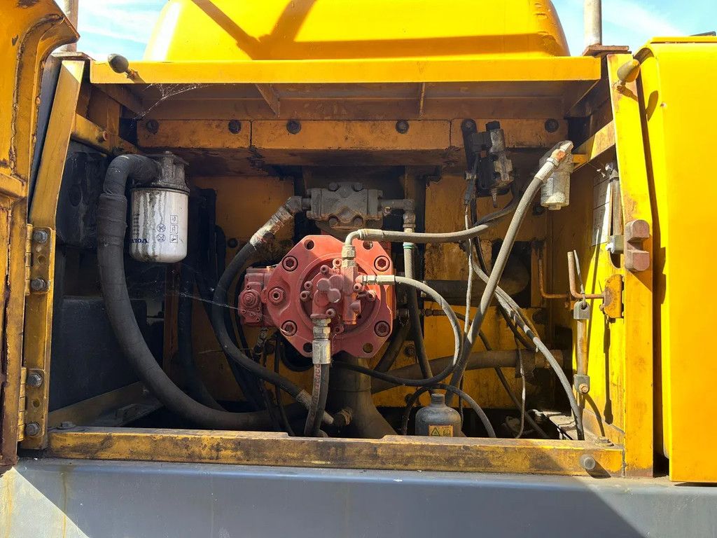 Volvo EW360