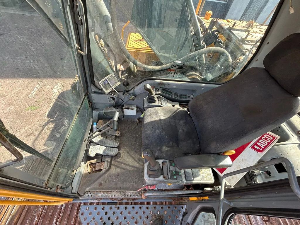 Volvo EW360