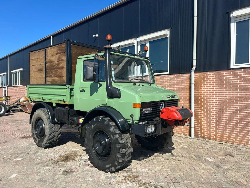 Unimog U serie 1500