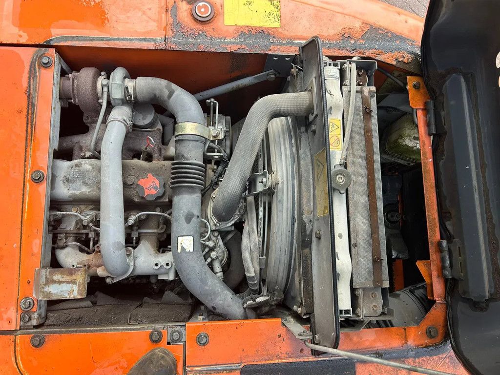 Hitachi ZX110