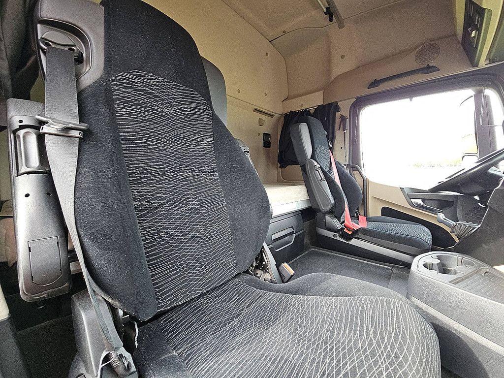 MERCEDES-BENZ ACTROS 1848 LS