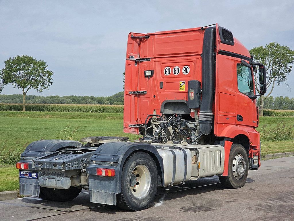 MERCEDES-BENZ ACTROS 1848 LS