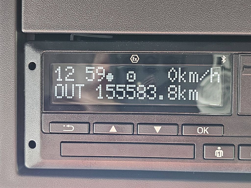 DAF XF 450 ngd skirts 156tkm