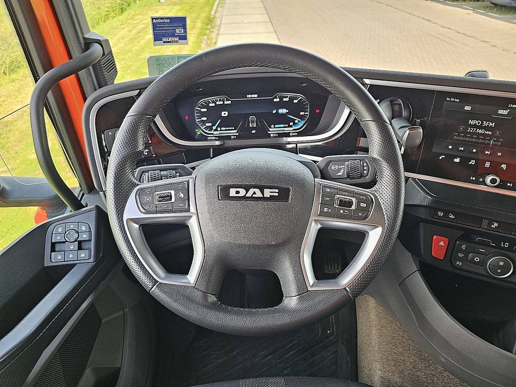 DAF XF 450 ngd skirts 156tkm