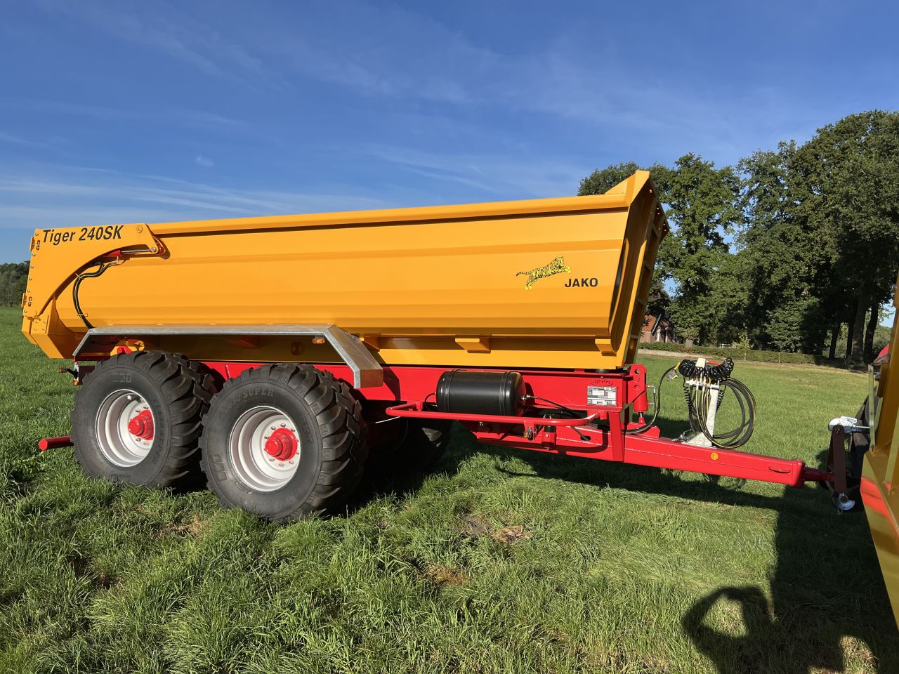 Jako Tiger 240SK dumper kieper