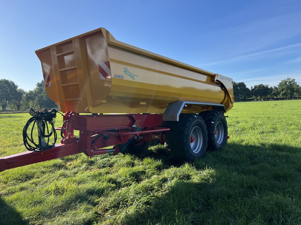 Jako Tiger 240SK dumper kieper