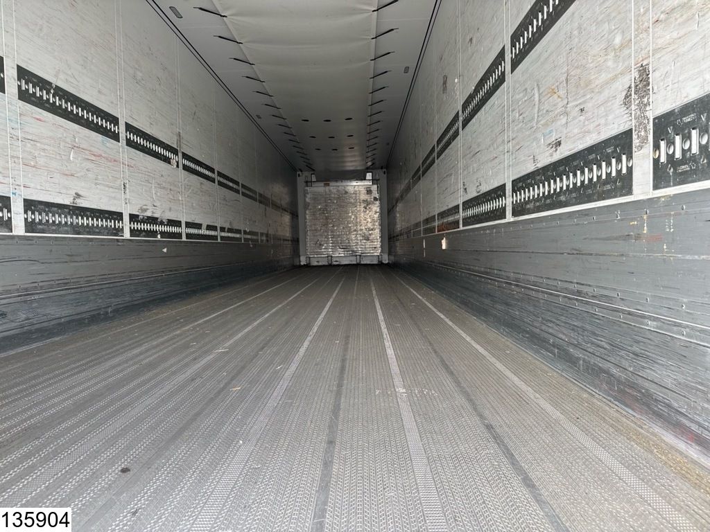 Schmitz Koel vries Carrier Vector 1550