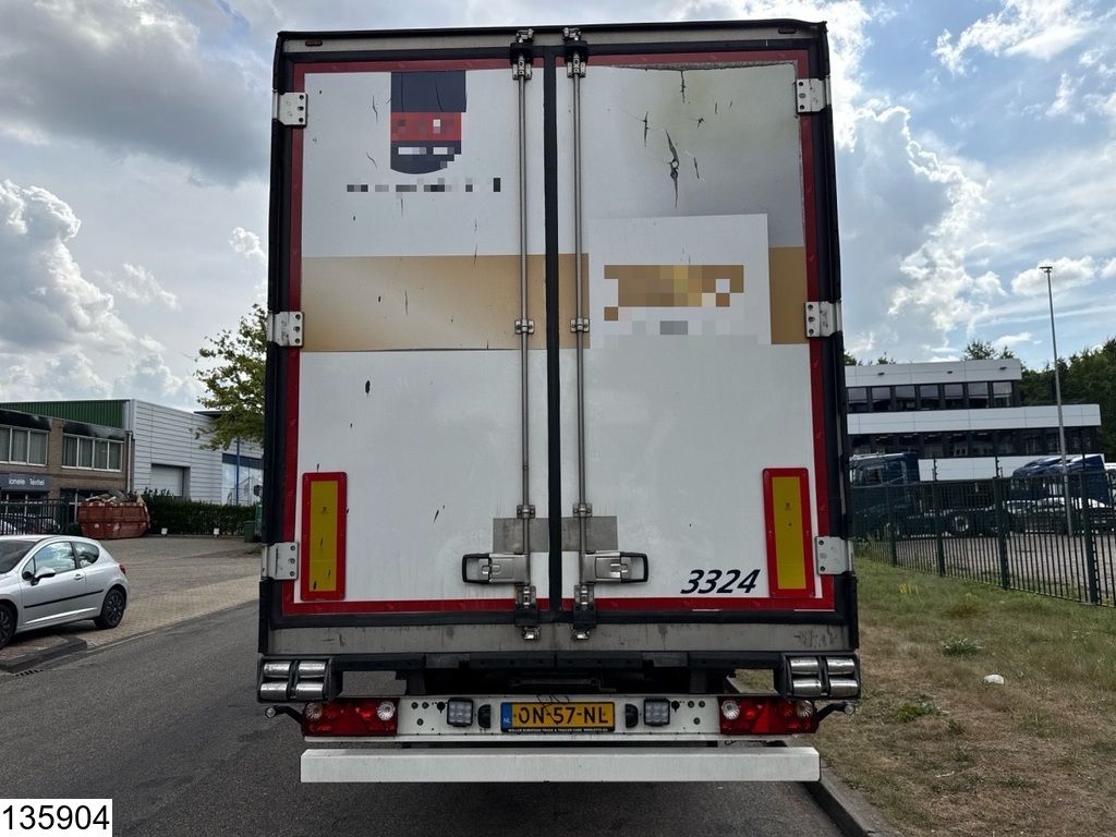 Schmitz Koel vries Carrier Vector 1550