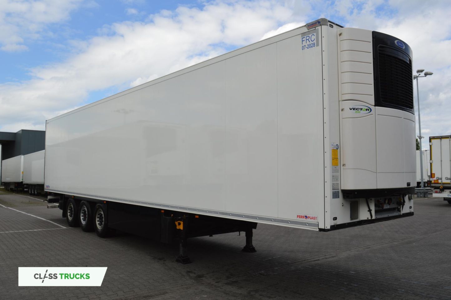 Schmitz Cargobull SKO FP 45 Carrier Vector 1550