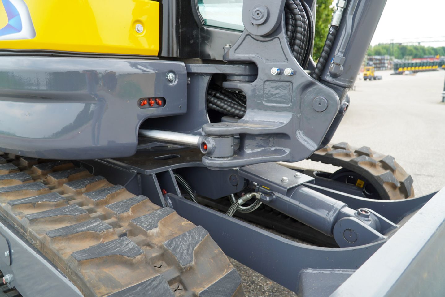 Eurotrac HE 26 SR