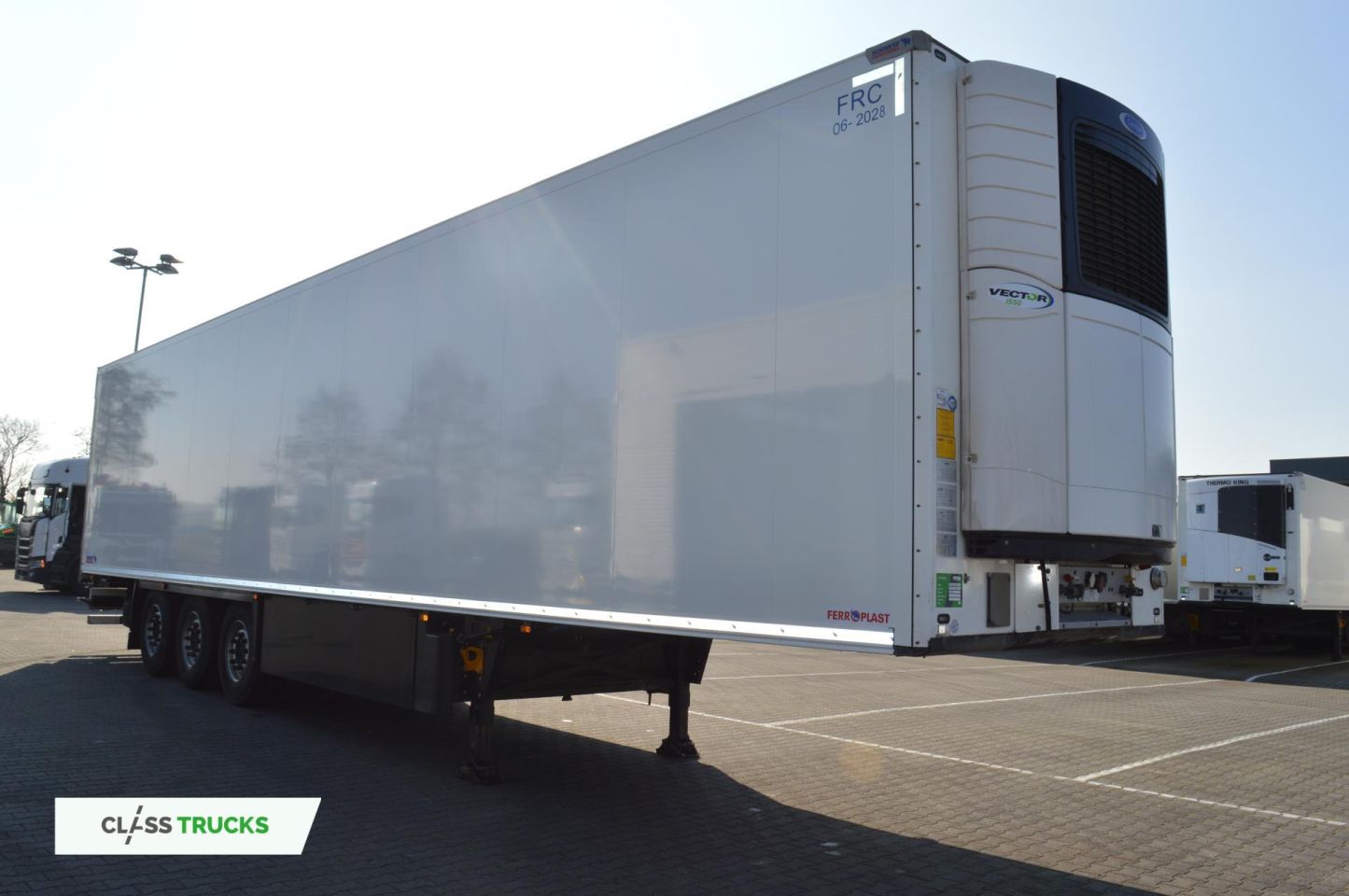 Schmitz Cargobull SKO FP 45 Carrier Vector 1550