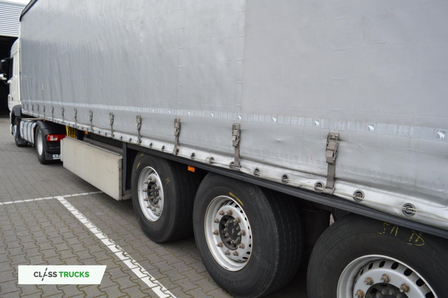 Schmitz Cargobull SCS24/L Lifting Axle