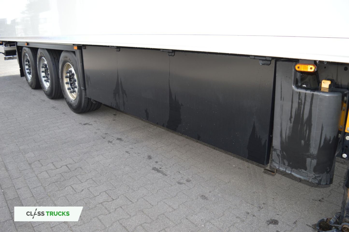 Schmitz Cargobull SKO FP 60 ThermoKing SLXi 300