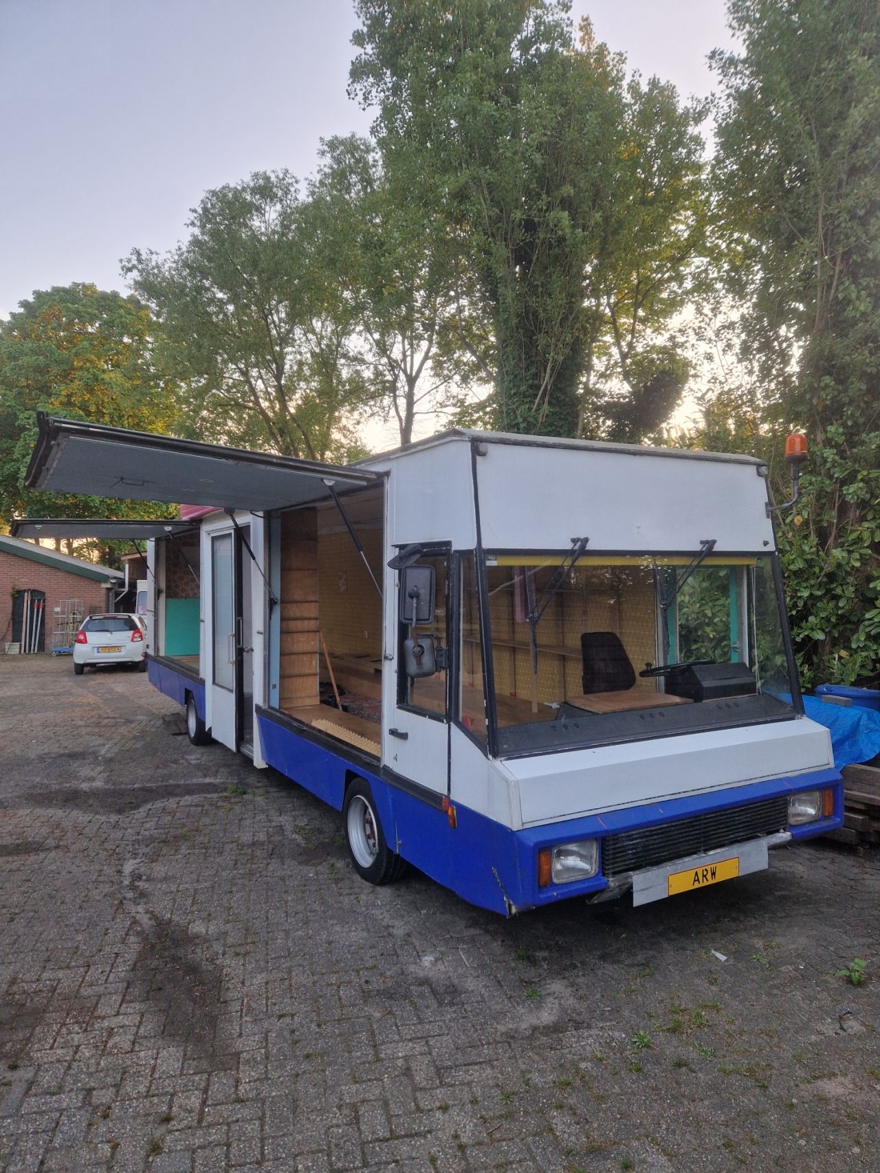 SRV wagen