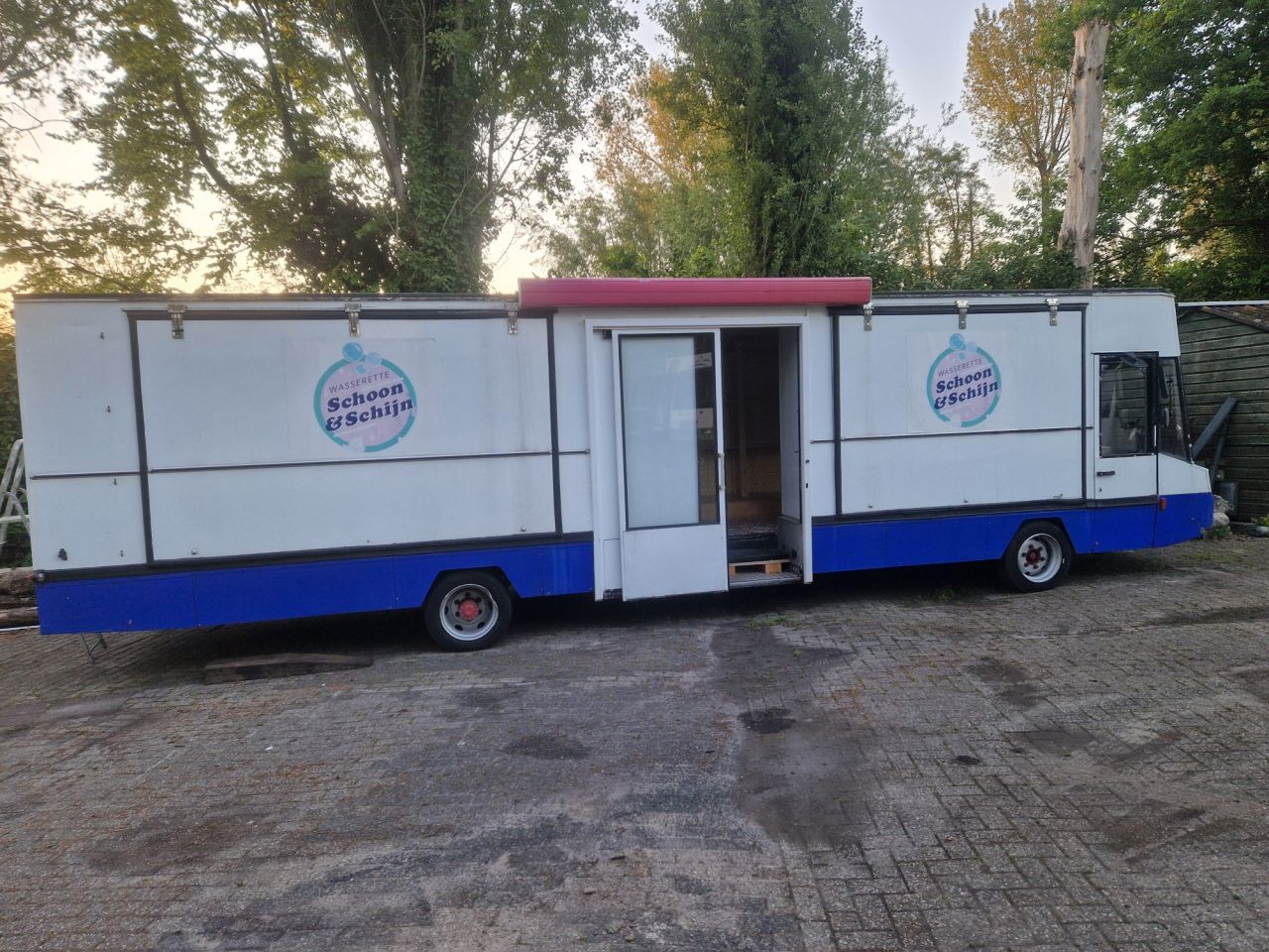 SRV wagen