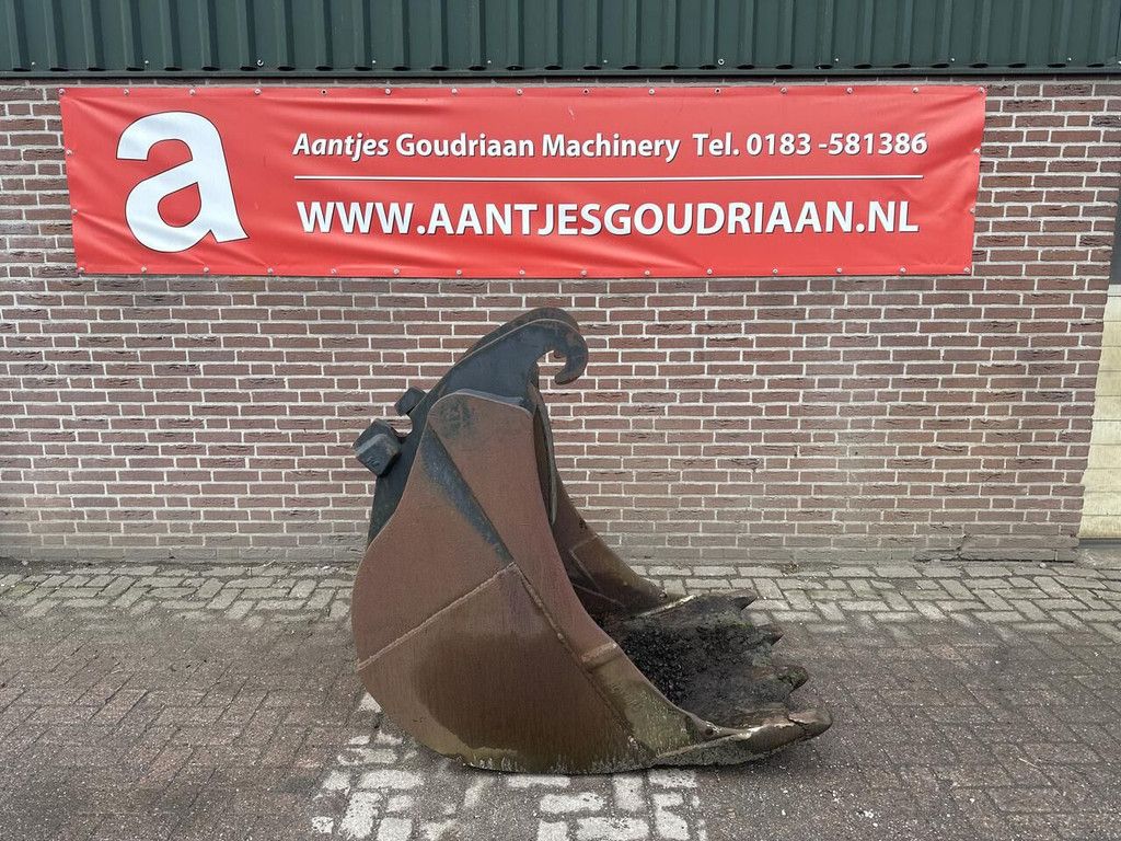 CW 40 excavator bucket