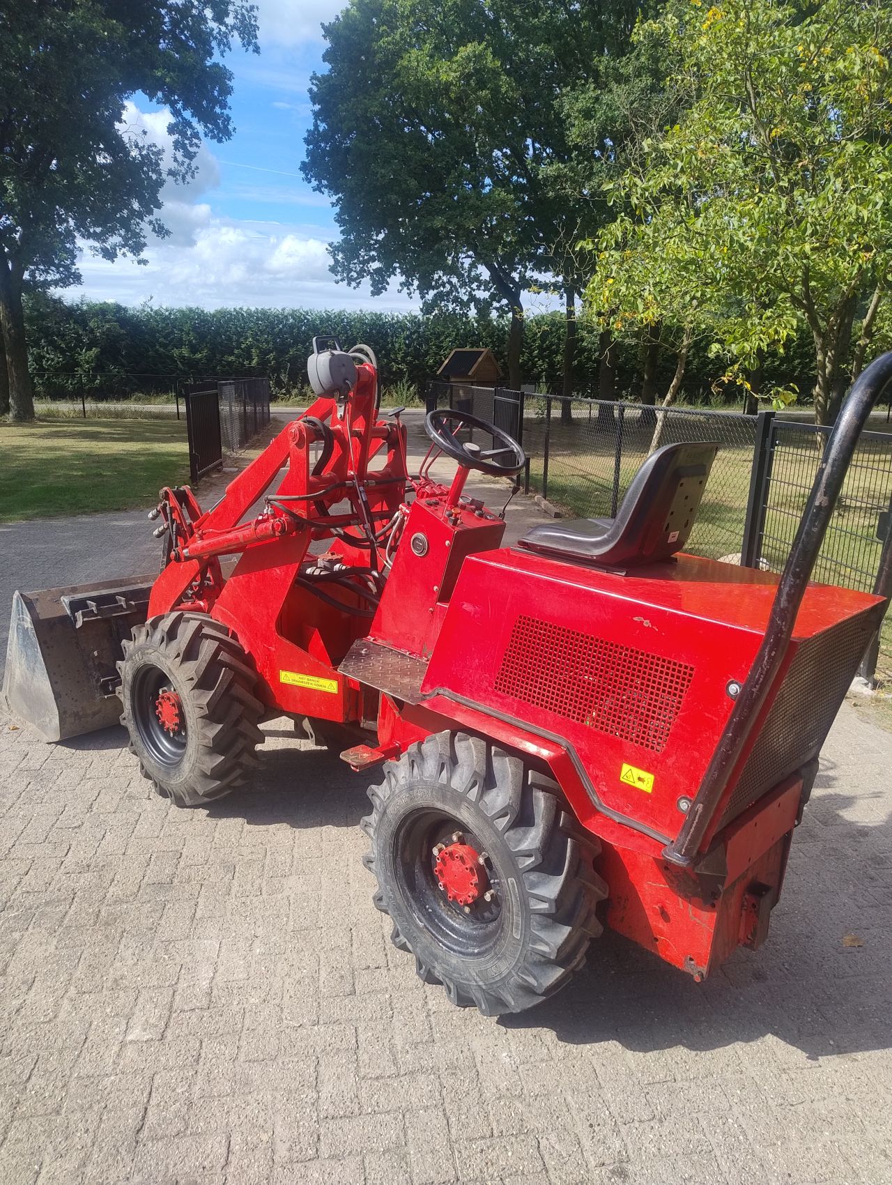 Schaffer 330 shovel minishovel marge