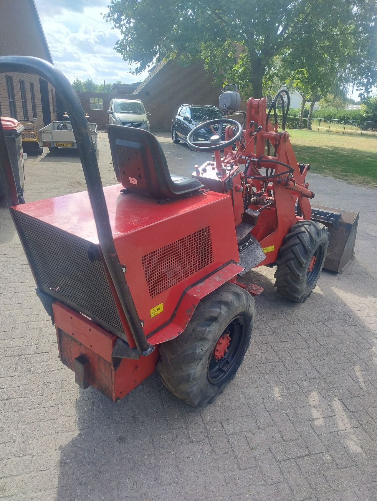 Schaffer 330 shovel minishovel marge
