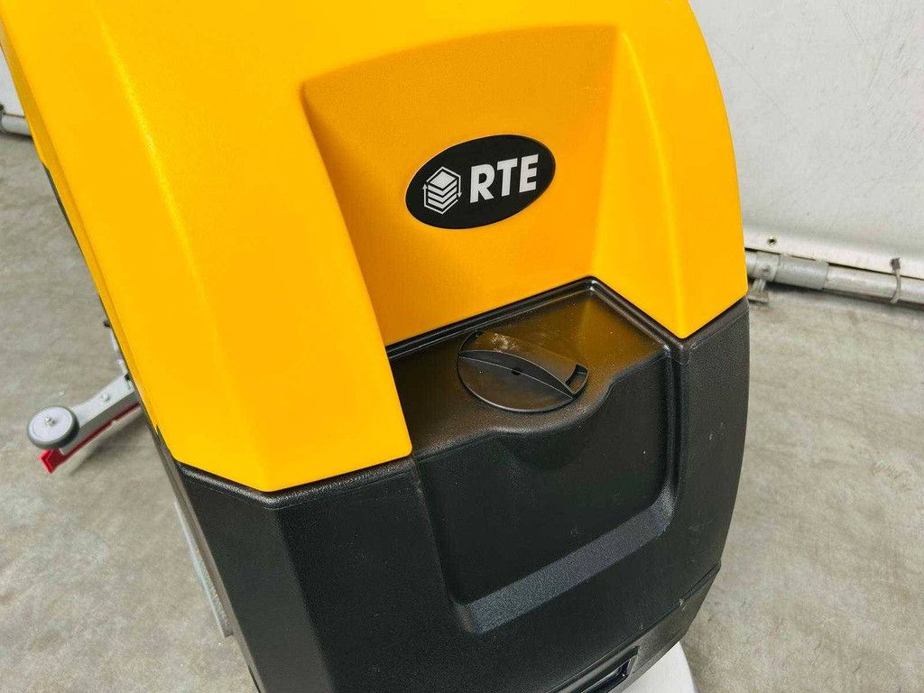 Vloerschrobzuigmachine RTE FS50 Elektrisch 230V 2025 Nieuw