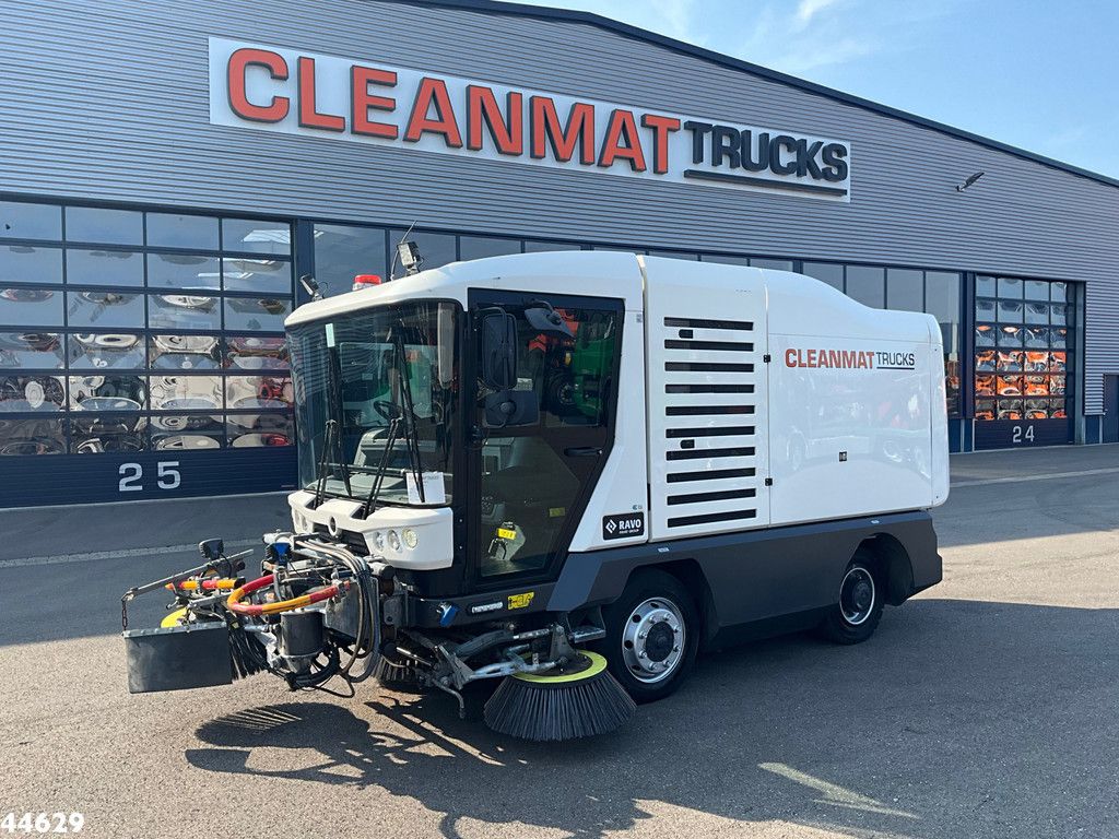 Ravo 540 CD Euro 6 with 3-rd brush