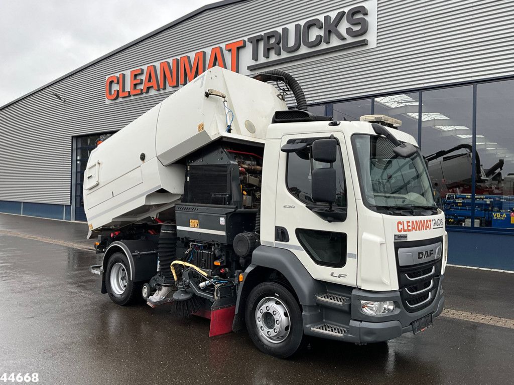 DAF FA LF 230 Euro 6 Johnston VT652 Just 87.278 km!