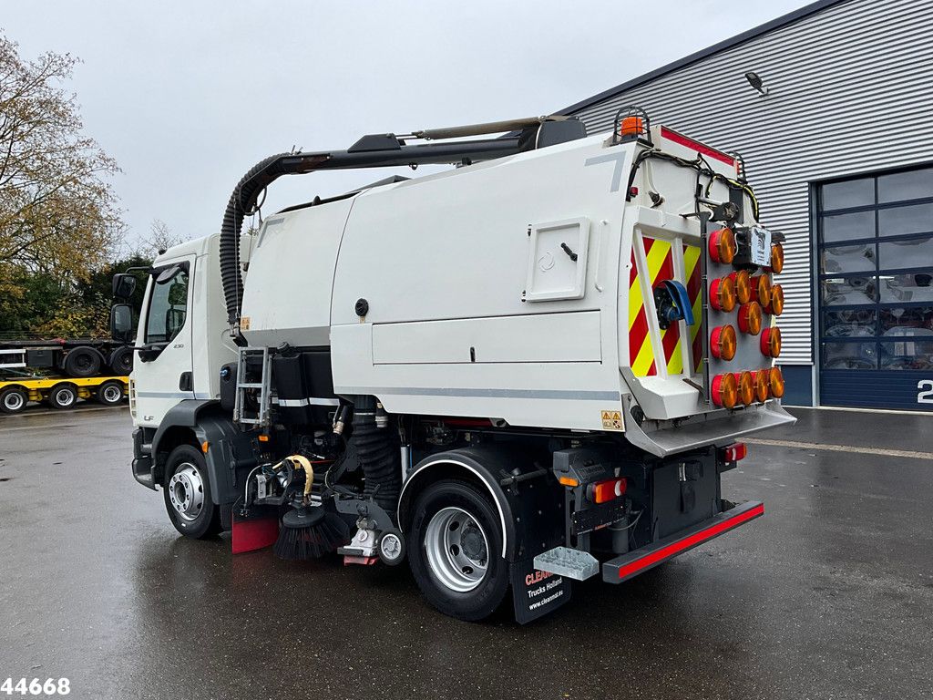 DAF FA LF 230 Euro 6 Johnston VT652 Just 87.278 km!
