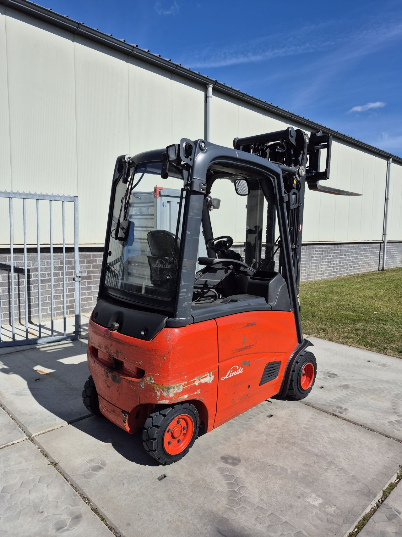 Linde E20PH-01 triplex sideshift 5.470 mm accu 2020 87%