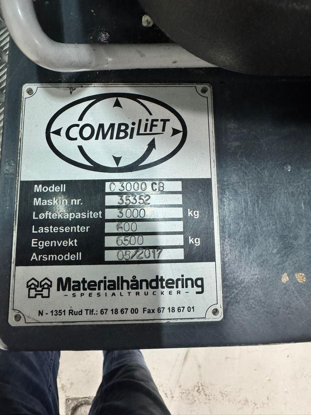 4 weg heftruck/zijlader combilift C3000CB