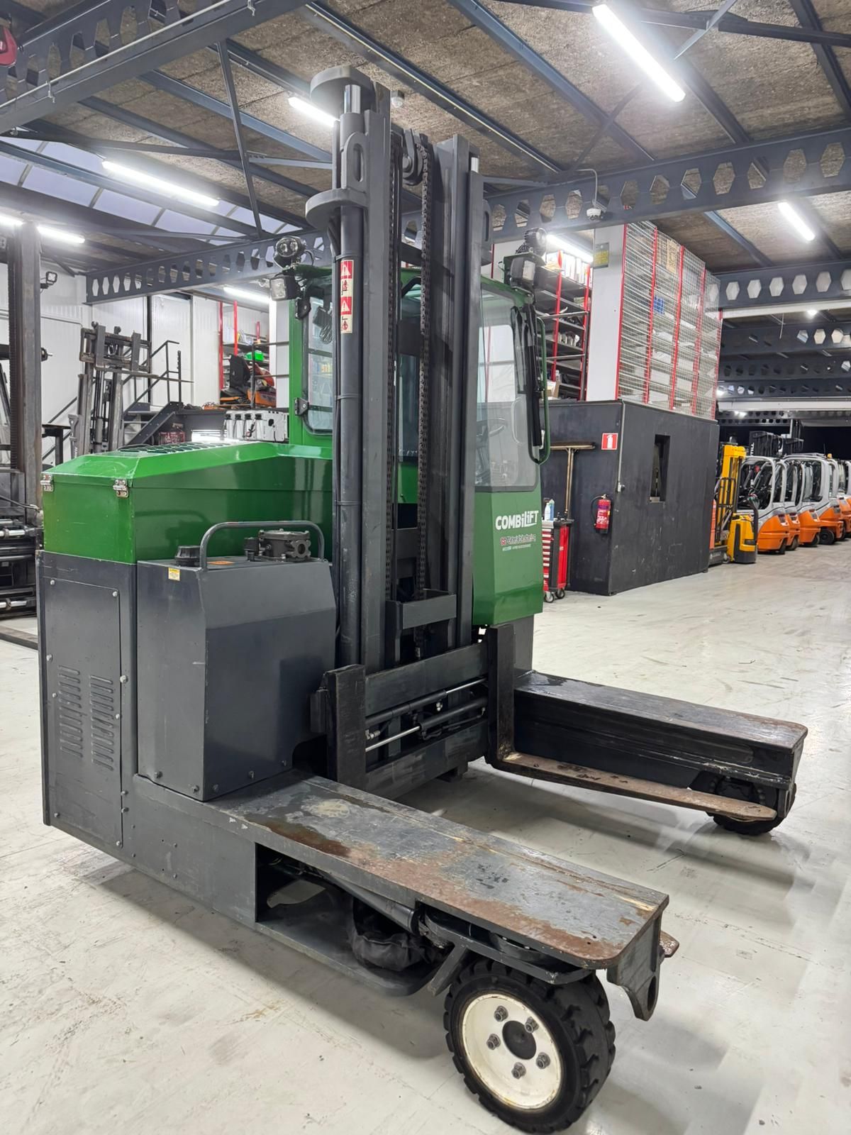 4 Weg Zijlader Combilift Type C 4000E