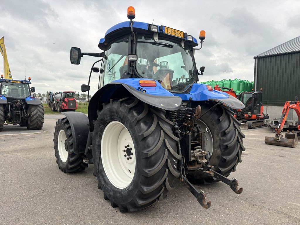NEW HOLLAND TS100A