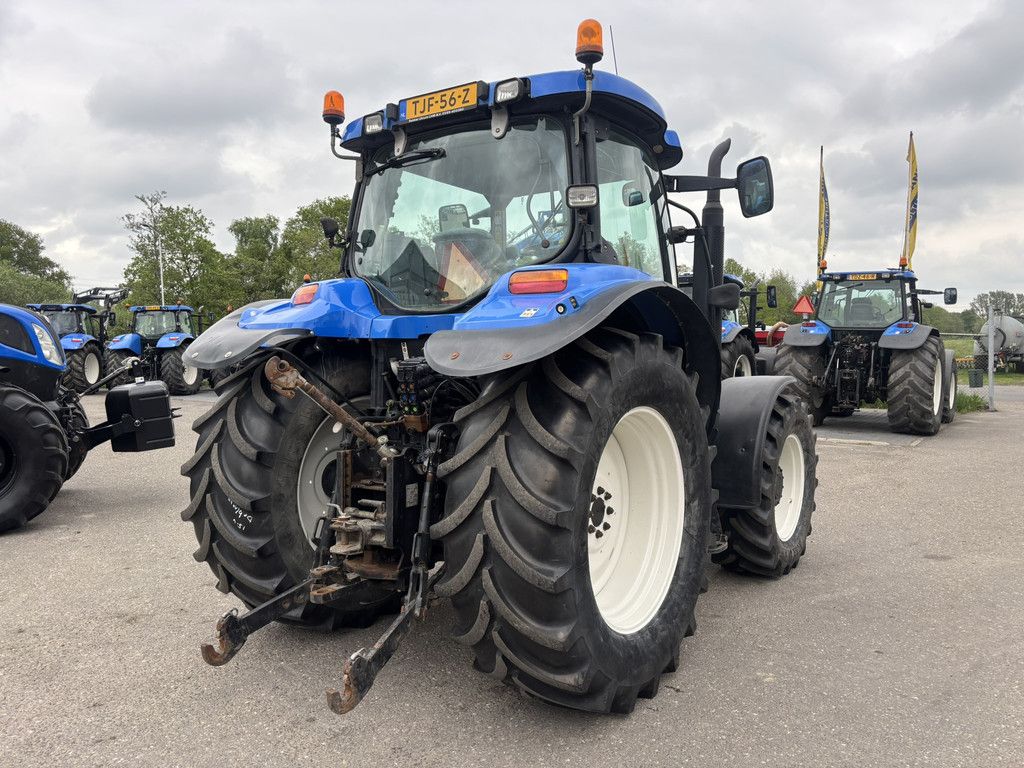 NEW HOLLAND TS100A