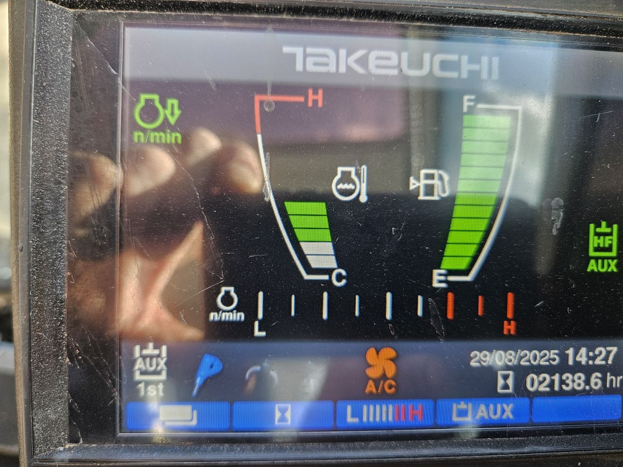Takeuchi TB260 Stage V
