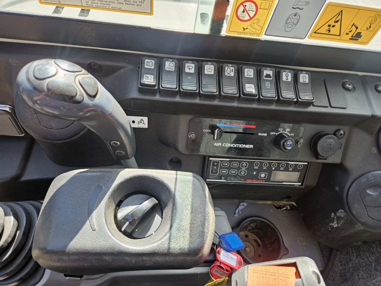 Takeuchi TB260 Stage V