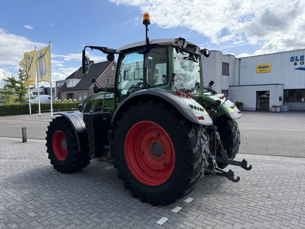 Fendt 724 S4 Profiplus
