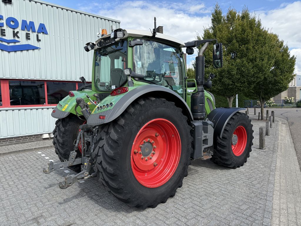Fendt 724 S4 Profiplus