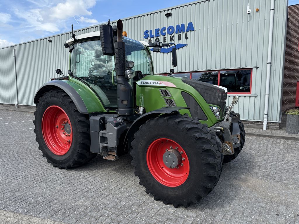 Fendt 724 S4 Profiplus