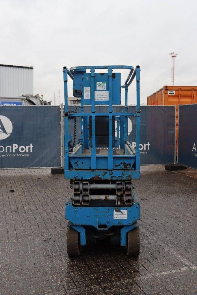 Scissor lift Genie GS-2032 Electric 8.13m 2012