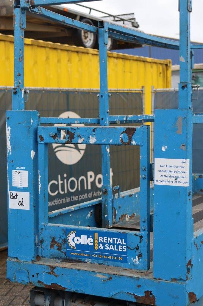 Scissor lift Genie GS-2032 Electric 8.13m 2012