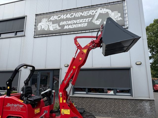 Schäffer 3350 50PK Minishovel Kniklader Laadschop Giant Weideman