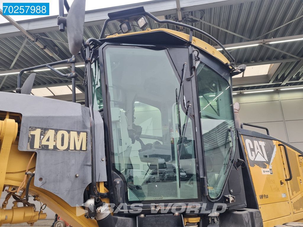 Caterpillar 140M