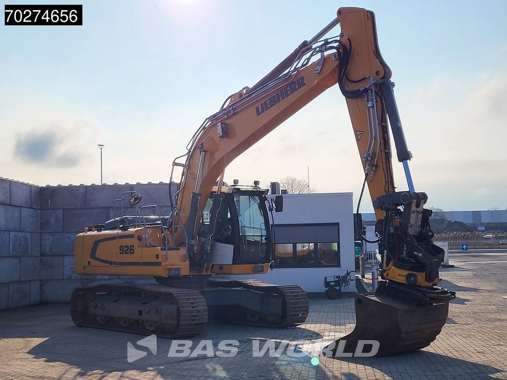 Liebherr R926 WLC 2 BUCKETS