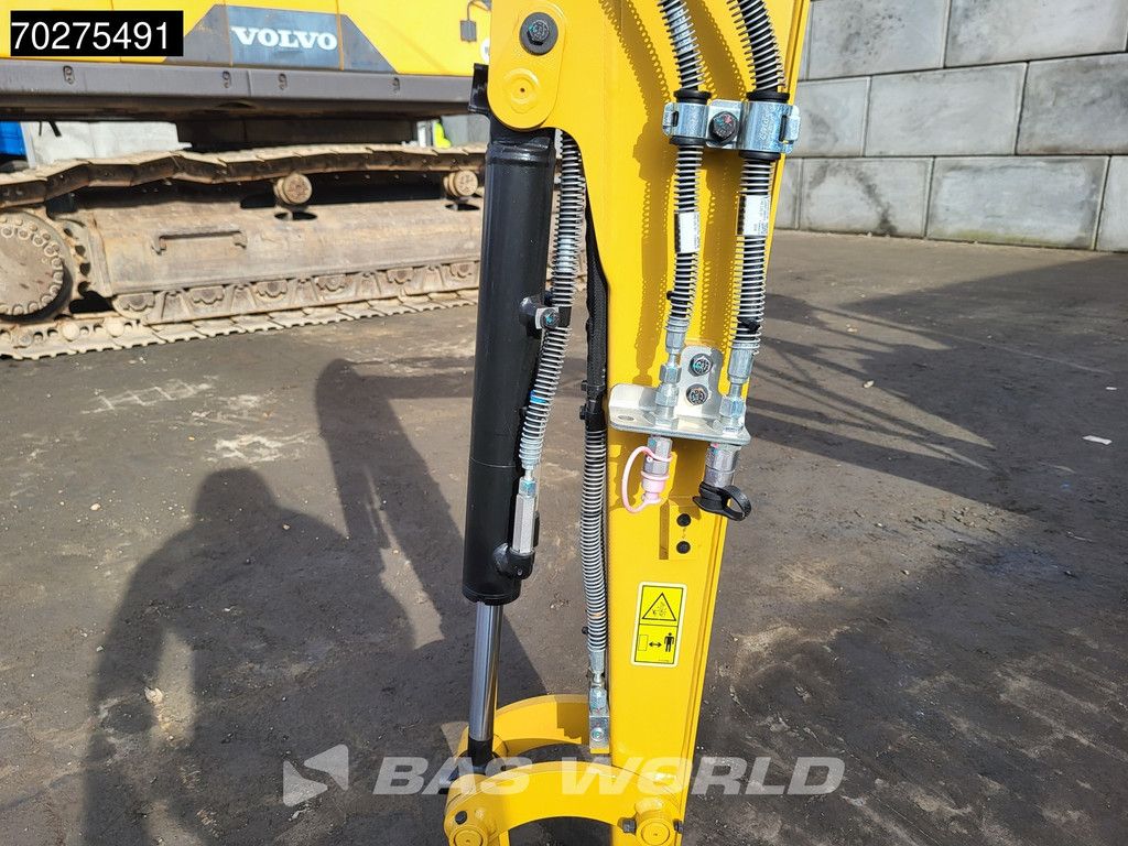 Caterpillar 301.5 FACTORY WARRANTY